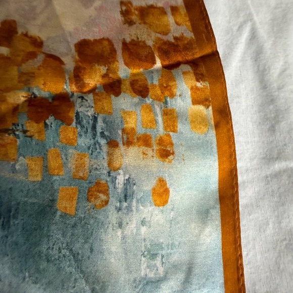 Abstract Patterned Scarf - Picture 2 of 6